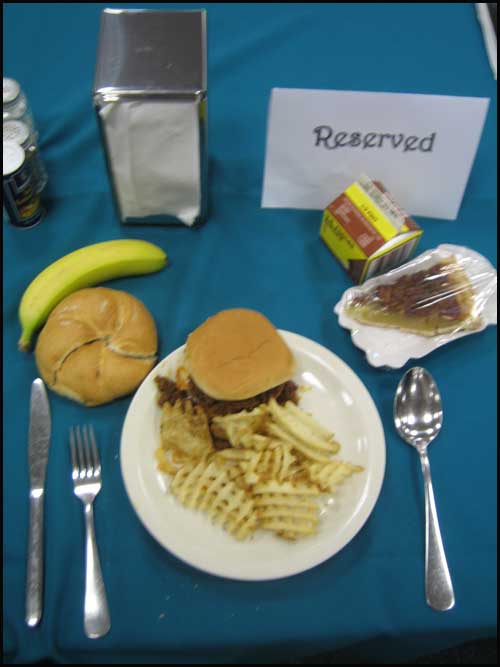 2009-0408-uso-lunch